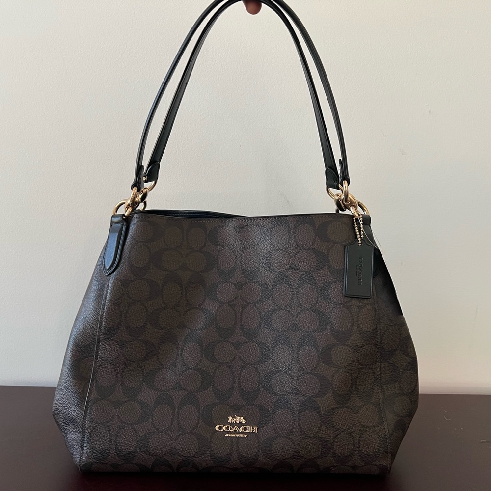 Coach Hallie shoulder bag NWT